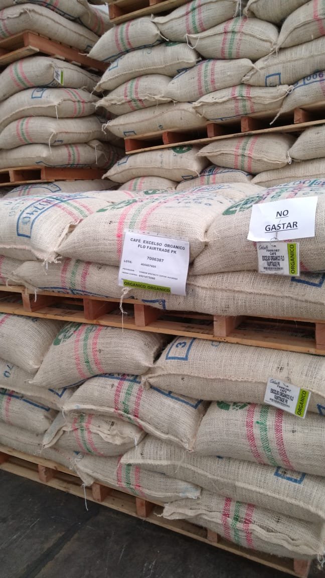 Sacs de café excelso biologique et traçabilité
